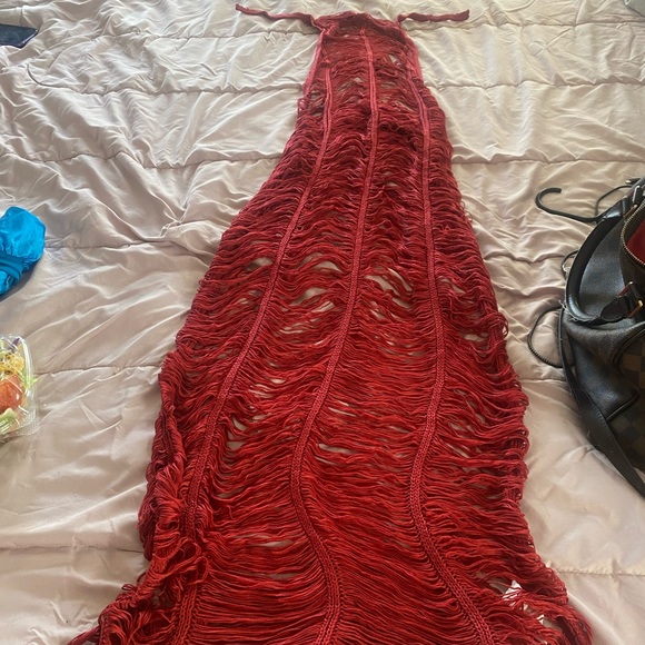 A beautiful cover up knitting dress - Picture 2 of 5